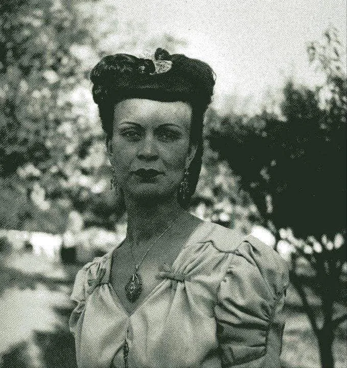 zakia1