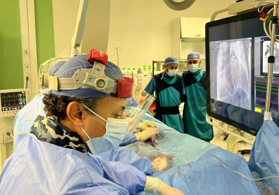 Une équipe médicale réussit l’implantation non chirurgicale d’une valvule pulmonaire chez un enfant